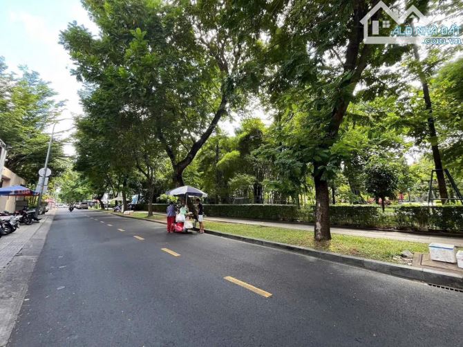 Bán Biệt thự MT Tú Xương, Q3 - 7.2x20m, 2 tầng, Giá 84 Tỷ - 2