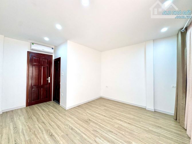 MINH KHAI - NHÀ ĐẸP 7T THANG MÁY - LÔ GÓC - 4 NGỦ - NỘI THẤT ĐẸP - CHỈ 30M RA Ô TÔ - 26