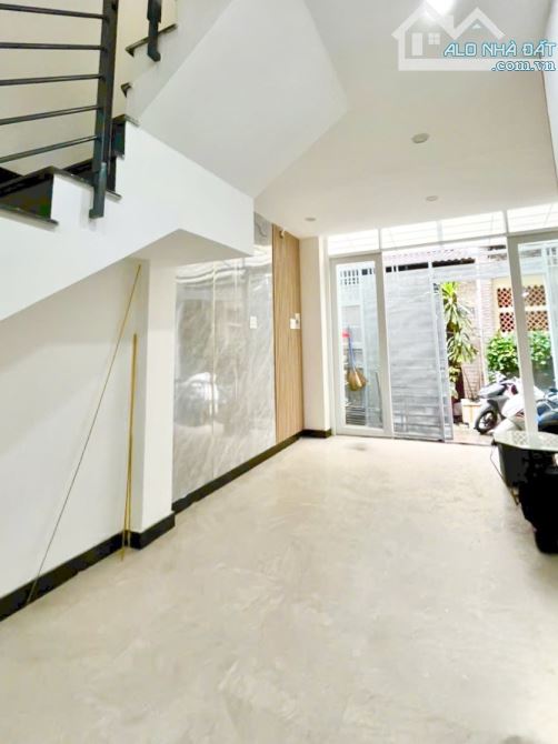4 TẦNG NHÀ MỚI TRẦN THỊ BÁO (hẻm 252 PHAN ANH) HIỆP TÂN TÂN PHÚ DT: 4*11M- 5 TỶ 999 - 8