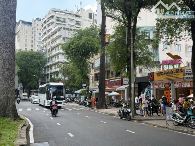 Bán Nhà Mặt Tiền 28 TRỊNH VĂN CẤN, PHƯƠNG CẦU ÔNG LÃNH , QUẬN 1 - 3