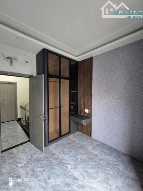 SIÊU PHẨM NHÀ MỚI - HXH - 4x10 - 4 TẦNG - TÂN PHÚ - CHỈ 6. TỶ - 3