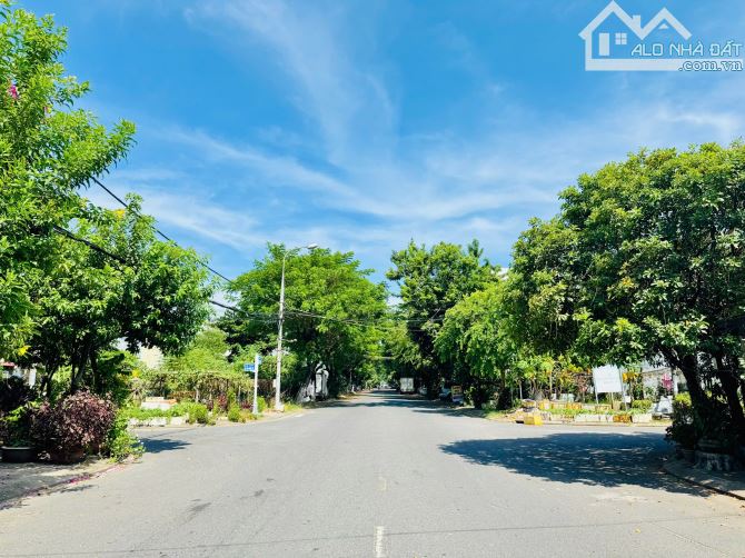 Bán Lô Góc 2 Mặt Tiền Biển Trần Nguyên Đán 10m5 Trung tâm quận Liên Chiểu - 3