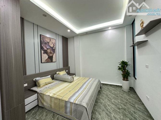 40M2-5 TẦNG-FULL NỘI THẤT -MT 6M- 6.8 TỶ-P TRẦN KHÁT CHÂN- VIP 2BT - 3