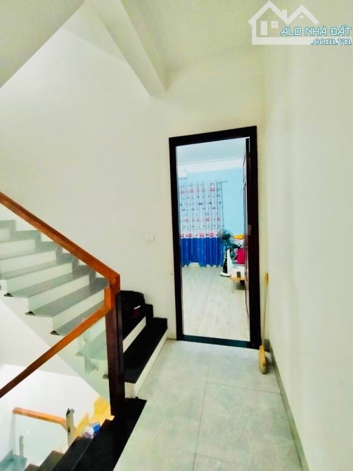 Hoa Hậu Phố Kim Quan - Quận Long Biên 40m x 4 tầng Nhỉnh 9tỷ Thương Lượng Mạnh - 3