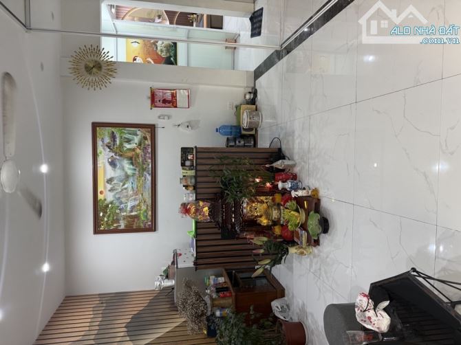 💥 SHOPHOUSE TẦNG 1 – VỊ TRÍ ĐẸP NHẤT KĐT VIỆT HƯNG – GIÁ CHÀO CHỈ 7.3 TỶ – DÒNG TIỀN CHẮC - 3