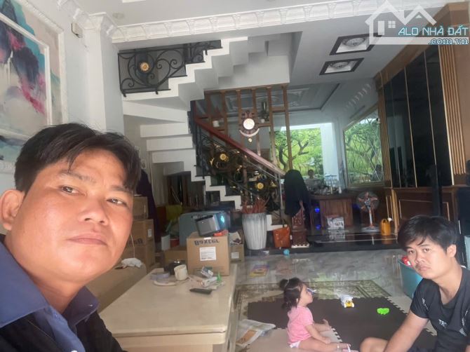 NHÀ 4 TẦNG KHU PHÂN LÔ ĐẠI HẢI PHAN VĂN HỚN HM ĐƯỜNG NHỰA 10M . - 3