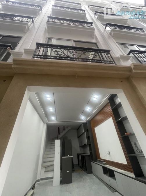 Nhà 33m2 Hoài Đức mới toanh ngõ rộng ô tô gần 5 tầng đẹp mê li - 3
