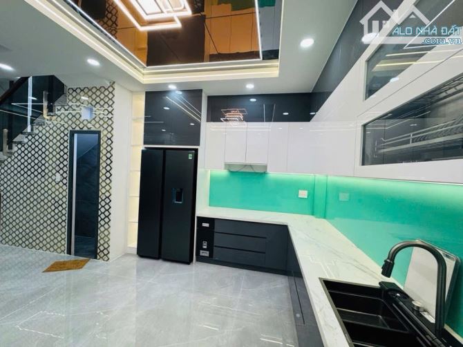 ✨ SIÊU PHẨM KHU TÊN LỬA - CĂN GÓC - 5 TẦNG SIÊU ĐẸP - FULL NỘI THẤT CAO CẤP - GIẢM CÒN 7,9 - 3