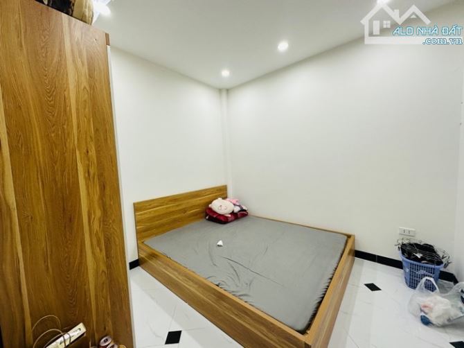 5,86 TỶ SỞ HỮU NGAY NHÀ 5 TẦNG VĂN TRÌ – GARA Ô TÔ – TRUNG TÂM QUẬN – GẦN NHÀ THI ĐẤU - 3