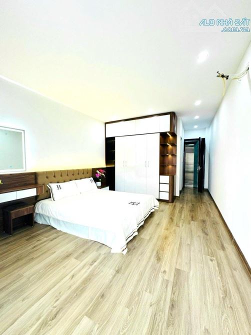BÁN NHÀ NGÕ 68 NGUYỄN VĂN LINH, 40M2 X 6 TẦNG, MT 3.7M, THANG MÁY,  8.7 TỶ - LONG BIÊN - 3