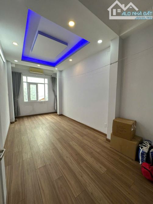 NGỘP NHÀ 4 TẦNG 5PN 2 MẶT TIỀN ĐƯỜNG NGUYỄN BIỂU QUẬN 5 46.4m2 4 TẦNG chỉ 9.8 tỷ - 3