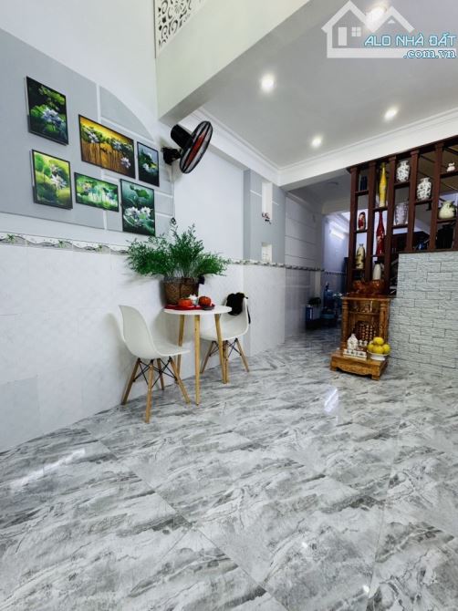🏡Bán nhà Âu Cơ - 42m2 - 4 Tầng - Hẻm 4m - 4pn - Ngay vòng xoay LĐH - Chỉ 5.7 Tỷ 💵 - 3