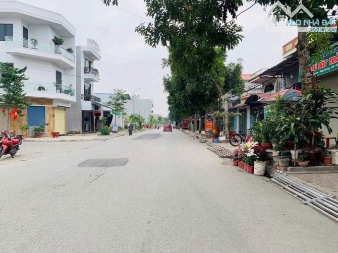 🌺 Bán lô 73m2 không lỗi lầm tại khu phân lô Đống Chuối,Hùng Vương-Giá 3tỷ - 3