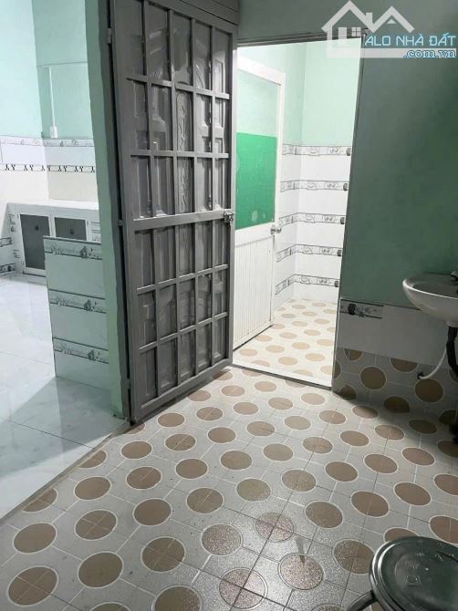 Gấp ! Bán nhà đường Tân Hiệp 4, Hóc Môn dt 100m2 SHR. Giá bán 895tr - 3