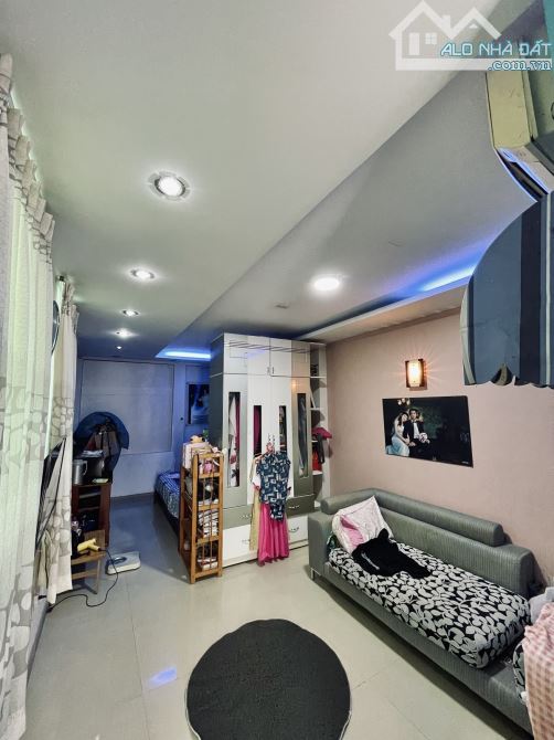 QUẬN 6 - KHU VIP HẬU GIANG NGAY CHỢ BÌNH TÂY - 5 TẦNG BTCT NỞ HẬU - 2MẶT THOÁNG - CHỈ 6 TY - 3