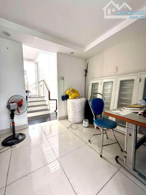 NGUYỄN THỊ THẬP, CHỈ 4,2TỶ, DT 48M2, NHÀ ĐẸP 3 TẦNG, HẺM ÔTÔ KẾ BÊN,GẦN LOTTE - 3