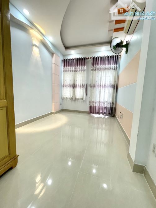 CHỈ 9.8 TỶ 💥NHÀ MỚI LÊ VĂN SỸ - TÂN BÌNH - DT 46M2– HẺM XE TẢI – 4 TẦNG BTCT –KHU PHÂN LÔ - 3