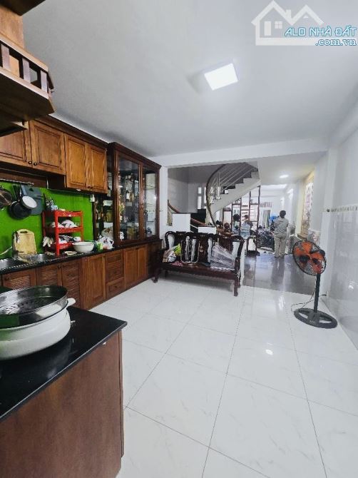 Bán Nhà 5 Tầng, 88m2, HXH Đường Nguyễn Thị Thập, Quận 7 - 3