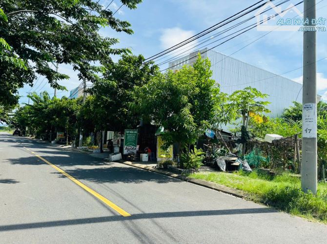 Chính chủ gửi bán Nguyễn quang Lâm giá 3ty7xx - 4