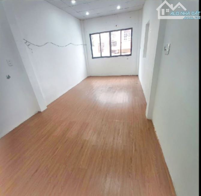 Bán nhà HXH Âu Dương Lân Q.8 - 55 M2 - 3 tầng - 5.3 Tỷ - 4