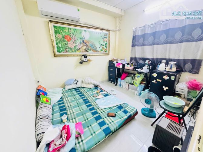 Bán nhà 2 tầng Quang Trung , P10 , 20m2 , 2,59tỷ bớt Lộc - 4