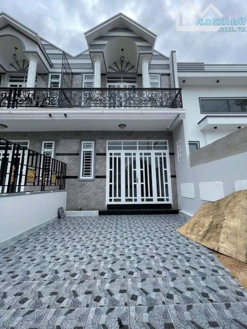 CHỦ VỀ QUÊ CẦN BÁN NHÀ TÂN AN 95M2 THIẾT KẾ ĐẸP CHỈ 2TI350 - 4