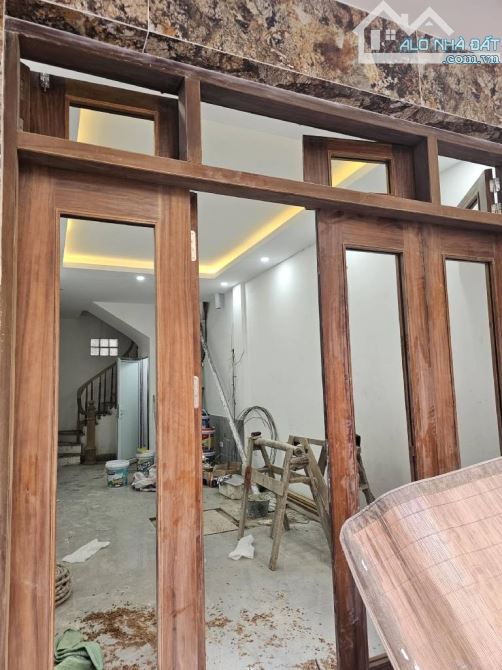 Hồ Tùng mậu 30m x5Tầng- Giá 6.8 - 4