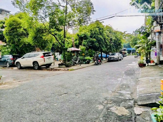 BÁN NHÀ 99 NGUYỄN CỬU ĐÀM KHU COMPOUD CÓ CÔNG VIÊN TRƯỚC NHÀ 5TẦNG 5X20 CHỈ 16,9TỶ - 4