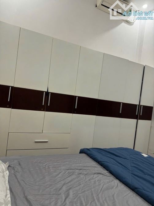 BÁN NHÀ Ở NGAY, DT 103M2, NGANG 6M, SÂN Ô TÔ, NHỈN 3 ĐỒNG TL - 4