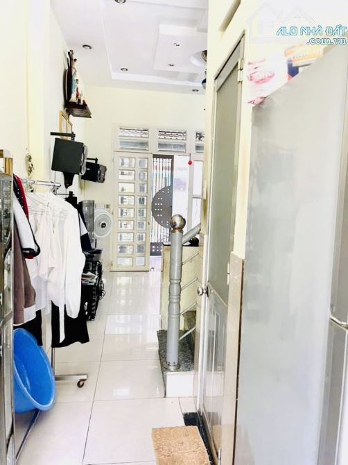 Bán nhà hẻm xe hơi Khu DreamHome, 3 tầng, 4PN, ngang 4,1m , chỉ 5 tỷ xíu - 4