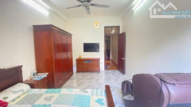 CẦU BƯƠU THANH TRÌ NHÀ 5 TẦNG Ô TÔ ĐỖ CỬA VIEW SÂN CHƠI THOÁNG MÁT 50m 7.8 TỶ - 4