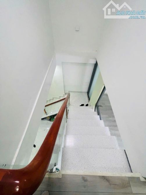 🏠 NHÀ MỚI GIÁ MỀM DĨ AN – 2 TẦNG – XE HƠI VÀO TẬN NHÀ CHỈ 3.9 TỶ TL - 4