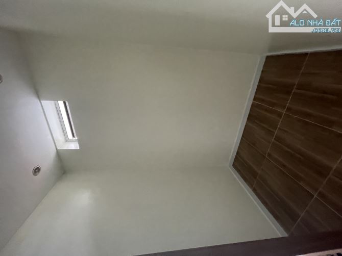 🏠 Bán nhà 3 tầng dân xây đl Lô góc Thiên Lôi Lê Chân 60m giá chỉ 4,85 tỷ ô tô - 5