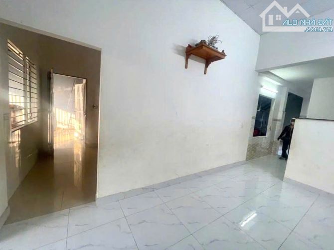 BÁN GẤP nhà cấp 4 đang cho thuê 4 triệu / tháng ở TÂN PHÚ TRUNG CỦ CHI 840 TRIỆU - 5