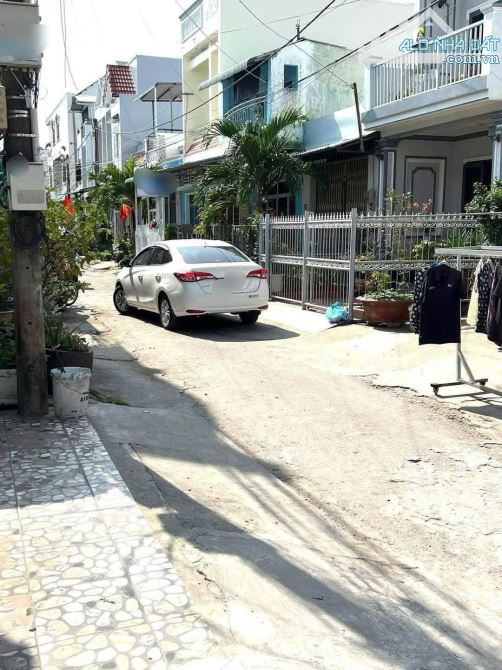 Bán nhà 1 trệt 1 lửng 111m2 Xuân Thới Sơn giá 920 triệu - 5