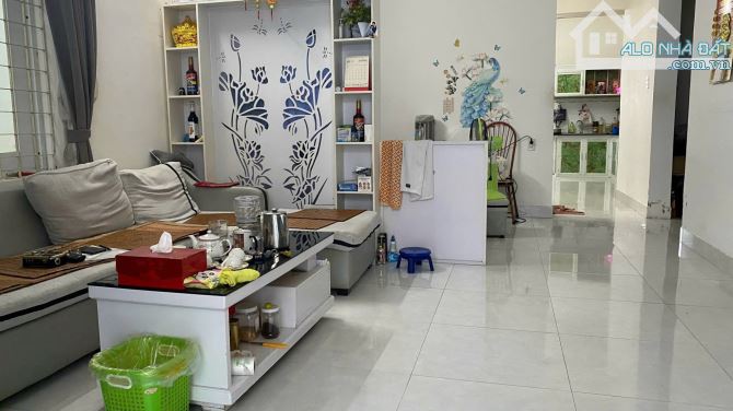 Bán nhà hẻm 3,9m cách Đồng Nai chỉ 80m.Dt 89m có 3pn giá 4,2ty ngag 5,1m nở hậu - 5