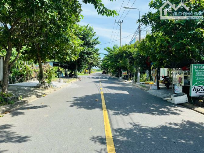 Chính chủ gửi bán Nguyễn quang Lâm giá 3ty7xx - 5