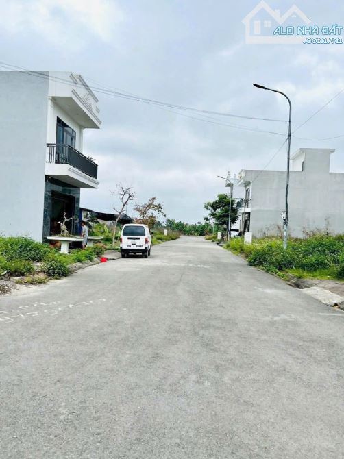 ⭐⭐⭐Cực hiếm 100m phân lô Đống Chuối _ Hùng Vương giá chỉ 4,65 tỷ - 5