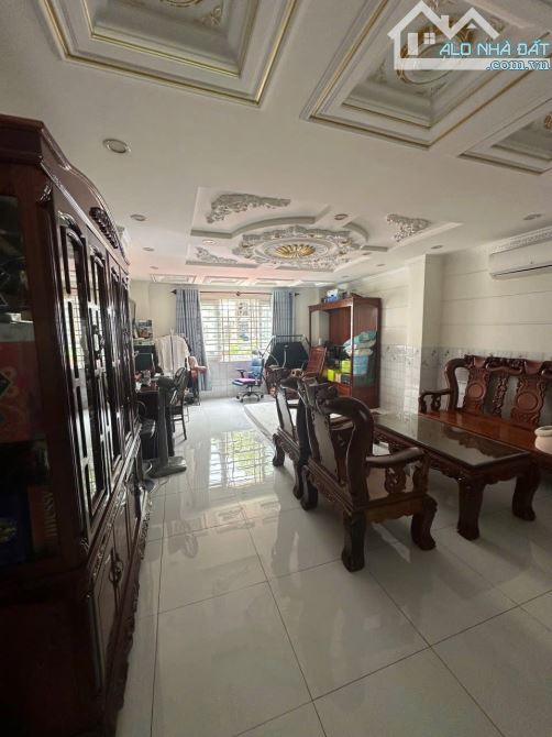 BÁN NHÀ 3 LẦU MẶT TIỀN NGUYỄN VĂN CỪ ĐOẠN KDC HỒNG PHÁT GẦN TRẦN HOÀNG NA - 5