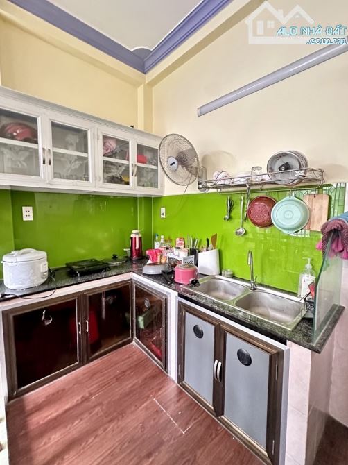 32m2, NHÀ 3 TẦNG, 3 PN, HẺM XE HƠI, 1/ NGUYỄN VĂN LƯỢNG, P17 GÒ VẤP, 4.x tỷ - 5