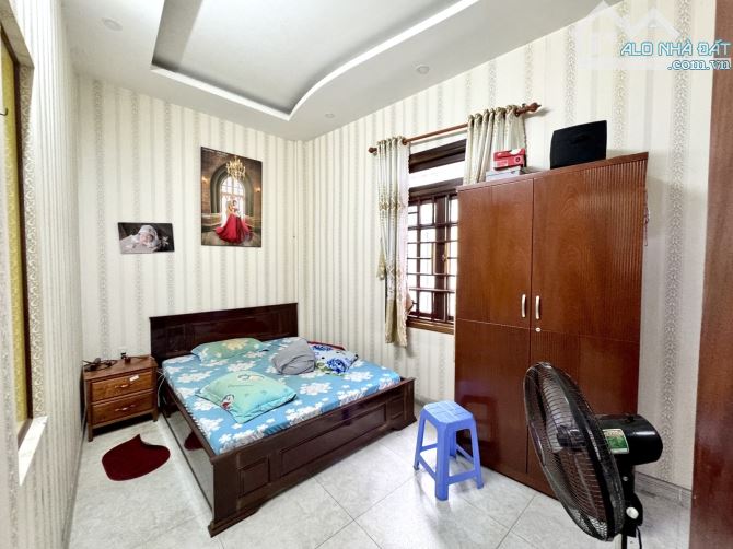 BÁN NHÀ PHÚ NHUẬN - Ô TÔ VÀO NHÀ - 4 TẦNG - 46M2 - NỞ HẬU - 5