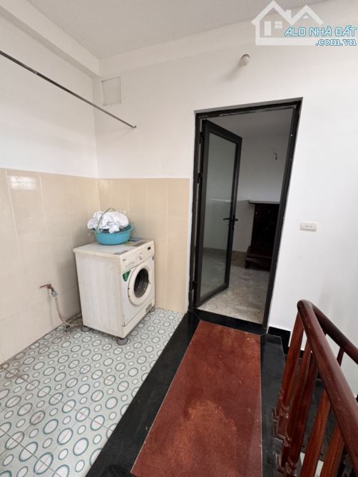 Phúc Lợi- Dân Xây  2 thoáng nhà 4 tầng đầy đủ công năng.  20m ra ô tô tránh. Sổ đẹp chờ s. - 5
