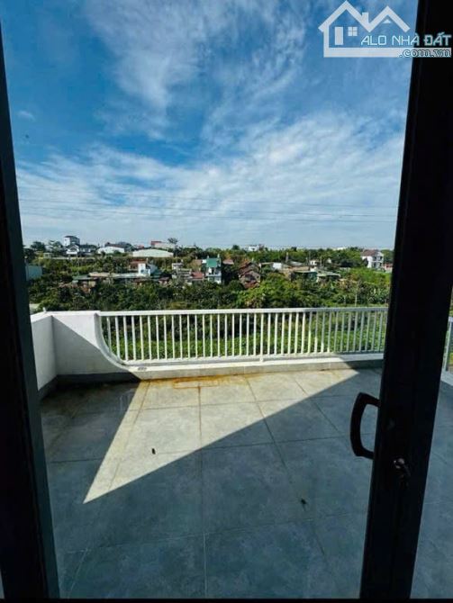 Bán nhà mới hẻm 50 Trần Quý Cáp, phường 2 Bảo Lộc - 6