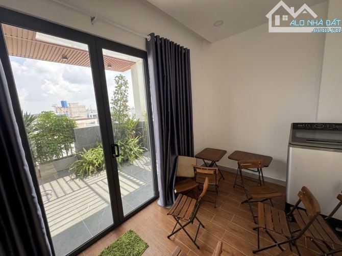 Bán nhà  5 tầng đường HÀ HUY GIÁP, phường THẠNH XUÂN,Q12,dt56m²(4x14). Hẻm 11m.Giá 6,4tỷ - 6