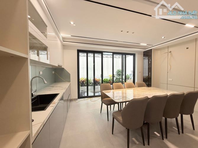 TÂY SƠN NHÀ ĐẸP - 6 TẦNG THANG MÁY KÍNH - SỔ A4 - GẦN Ô TÔ GẦN PHỐ -  GIÁ 13,8 TỶ - 6
