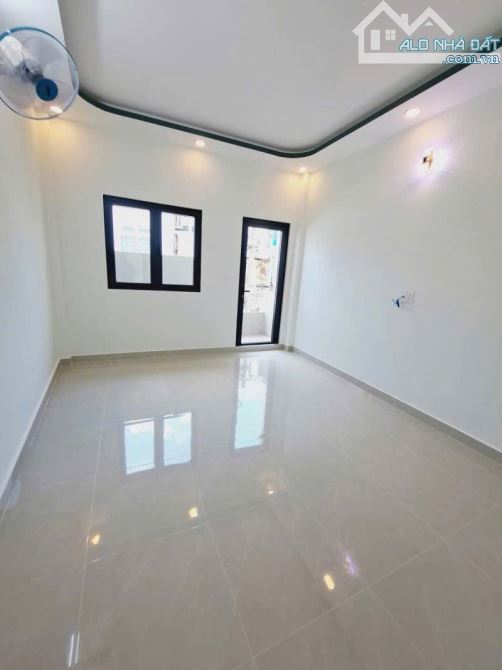 🏡 NHÀ ĐẸP GẦN VÒNG XOAY LÊ ĐẠI HÀNH - QUẬN 11  - 37M² - 2 TẦNG - NHỈNH 4 TỶ - 6