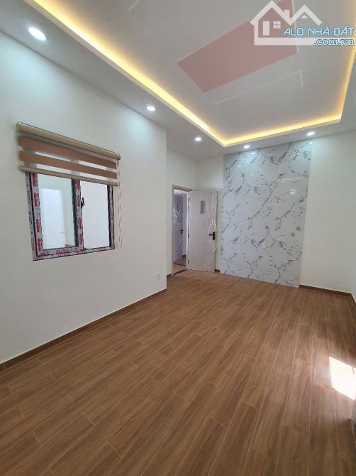 Nhà mới ngang 5m 2 tầng đường Lưu Hữu Phước q8 - 6