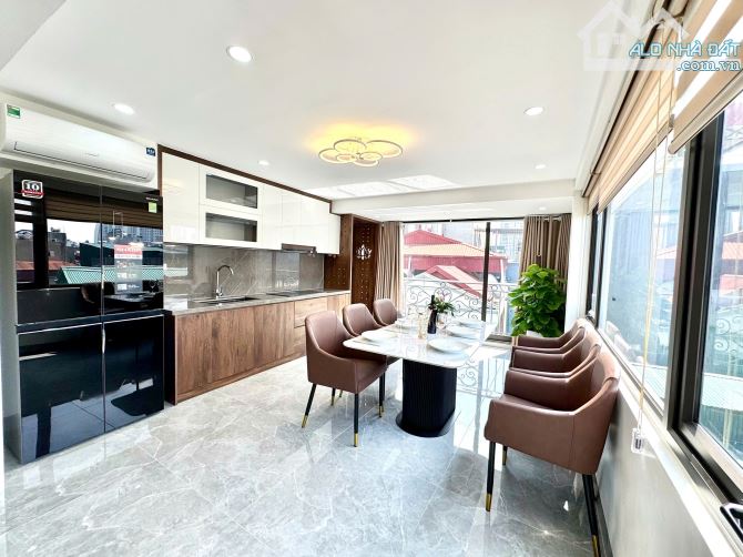 MINH KHAI - NHÀ ĐẸP 7T THANG MÁY - LÔ GÓC - 4 NGỦ - NỘI THẤT ĐẸP - CHỈ 30M RA Ô TÔ - 6