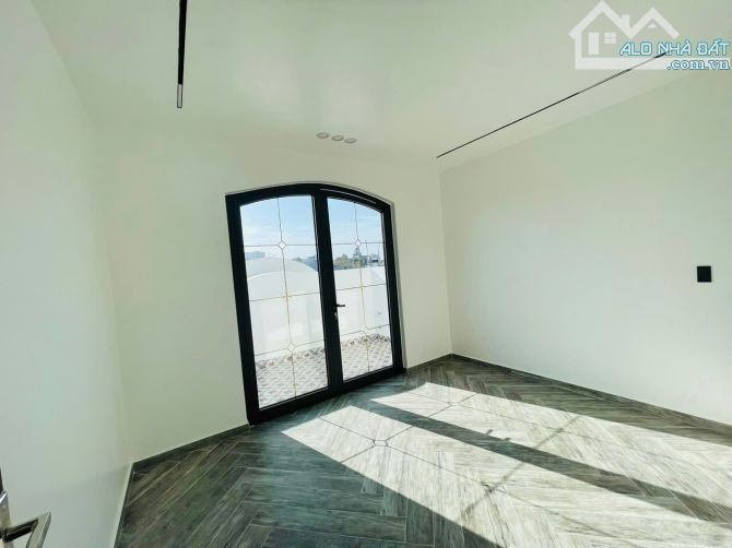 Bán nhà 5 tầng thang máy khu phân lô Văn Cao - Thư Trung - 70m giá bán 6,8 tỷ - 6