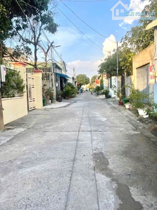 BÁN GẤP nhà cấp 4 đang cho thuê 4 triệu / tháng ở TÂN PHÚ TRUNG CỦ CHI 840 TRIỆU - 7